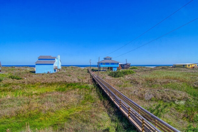 Photo - 9 La Playa Unit SI ID1023242P