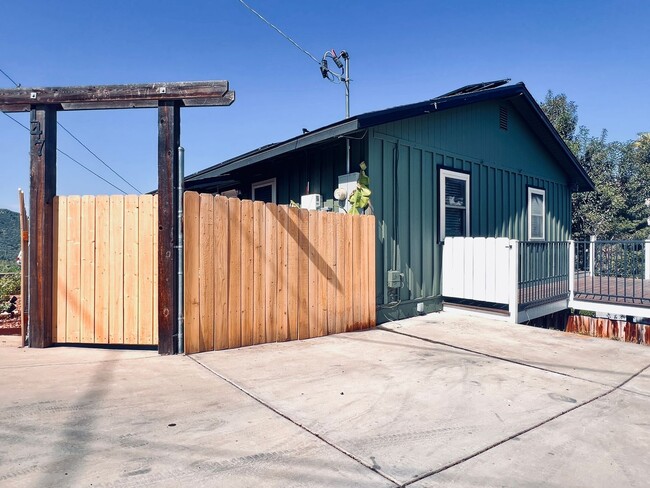 Move In Special-Harbison Canyon El Cajon 3... - Move In Special-Harbison Canyon El Cajon 3... House