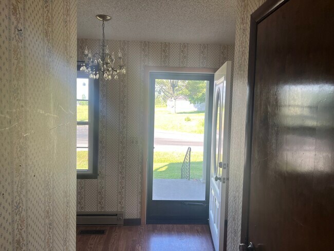 Photo - 4103 Happy Valley Rd