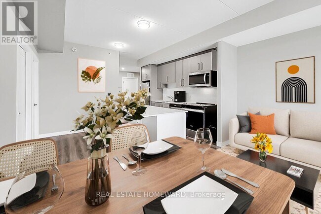 Photo - 15 Queen St S Unité 2011