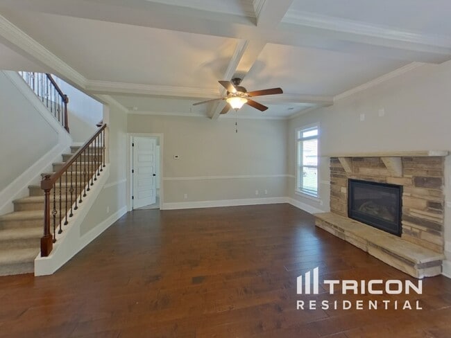 Photo - 1206 Trophy Clb Ave