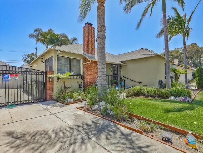 Photo - 3826 Burnside Ave