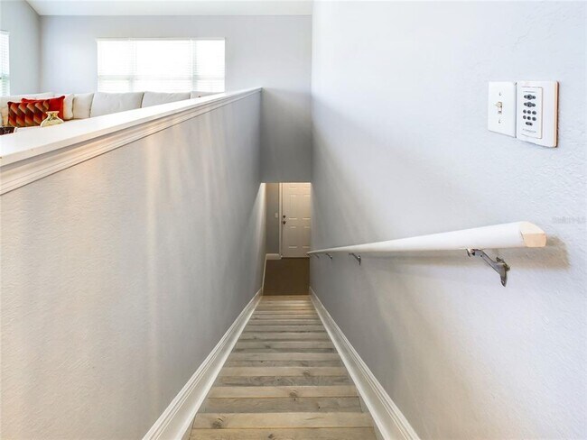 Photo - 5521 Rosehill Rd Unit 203