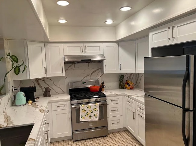 Photo - 6752 Hillpark Dr Unidad 201