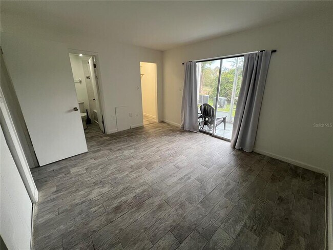 Photo - 4507 3rd St Cir W Unidad 277