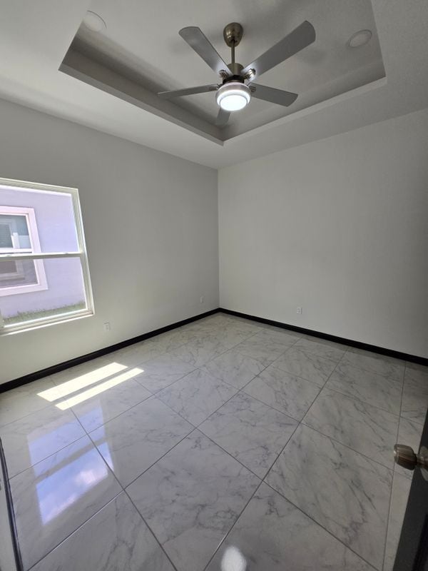 Photo - 1024 N Blair Ave