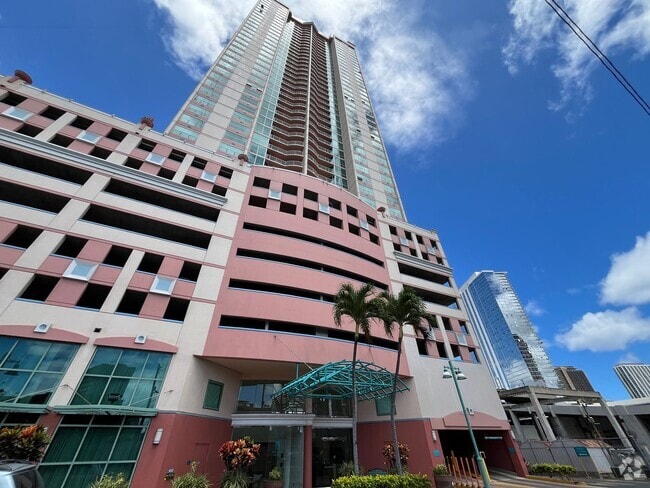 Building Photo - One Archer Lane - 2 bedrooms, 2 full bathr... Unit 1607 Rental