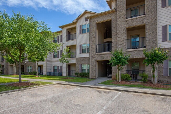 Ocean's 57 Apartments