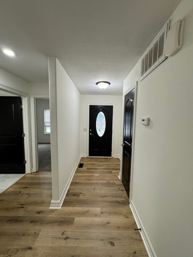 1433 S Atlas Ct
