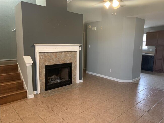 Photo - 2302 Tracey Ann Ln