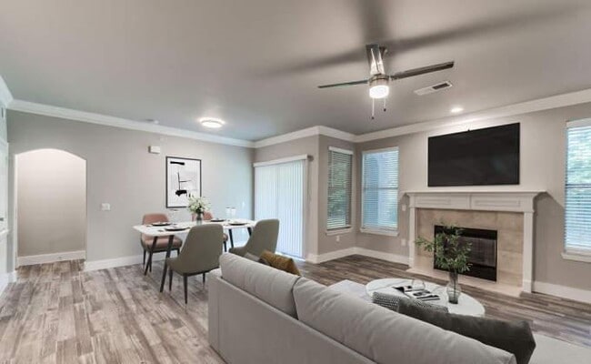 Building Photo - 1 bedroom in Conroe TX 77384 Unit 1292 Rental
