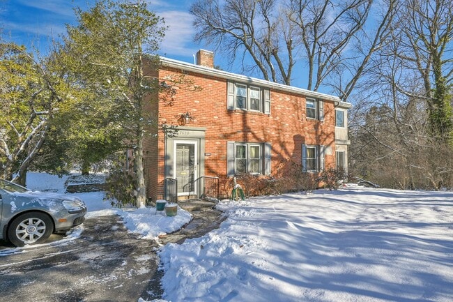 Photo - 2820 Cumberland Blvd Unit Apt 1 (first floor)