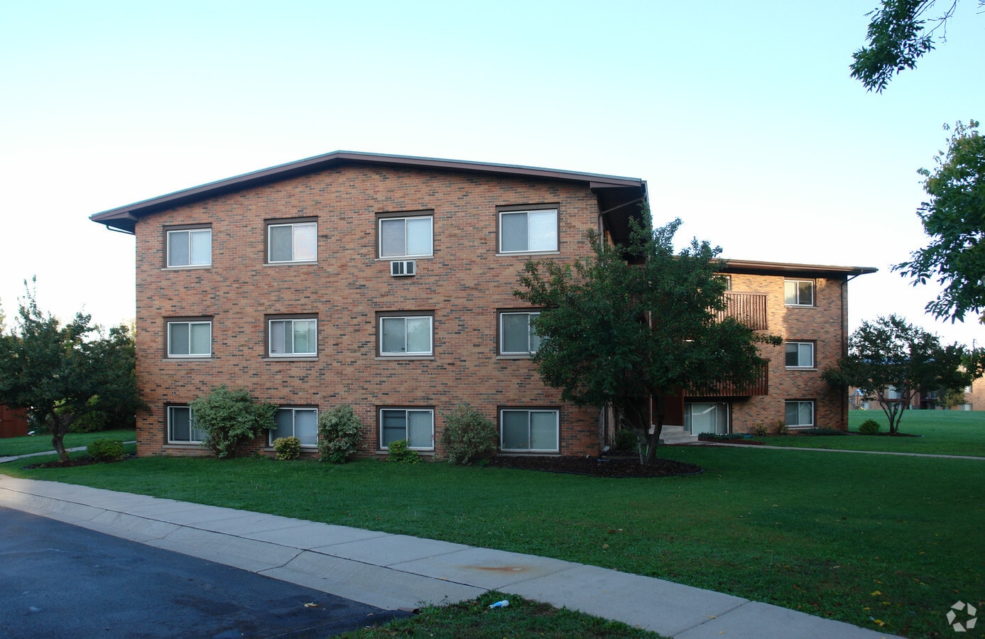 Photo - 4601 Independence Ave N