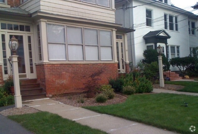 Building Photo - 86 Lancaster Rd Unit Second Floor Rental