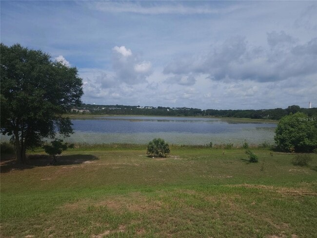 Photo - 912 N Jacks Lake Rd