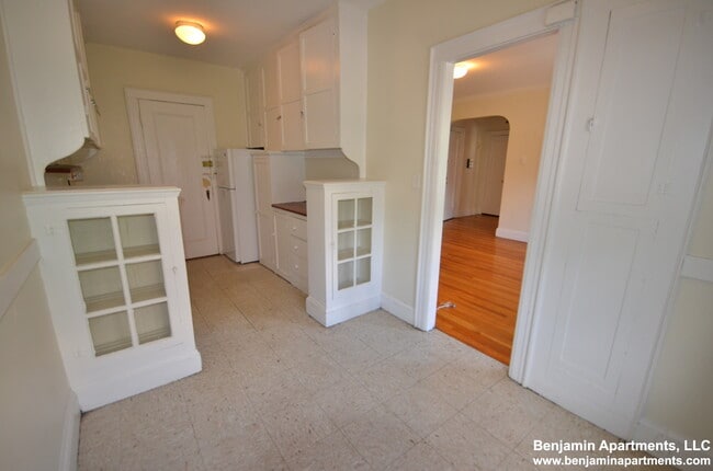 Photo - 2045 Commonwealth Ave Unit 48