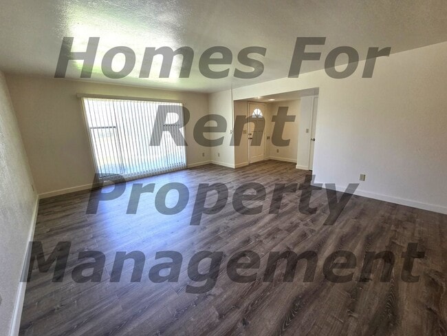 669 W Kanai Ave