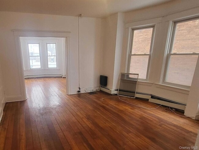 Photo - 108 Winnikee Ave Unit 2