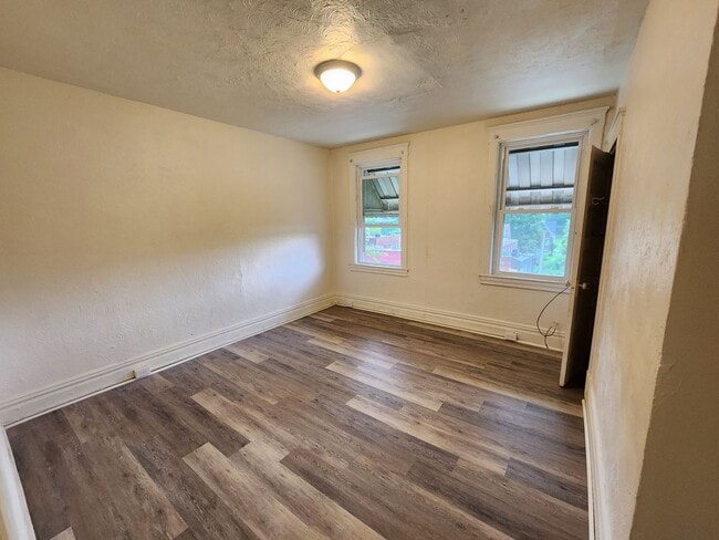 Photo - 1157-1159 South Ave Unit 1157-South