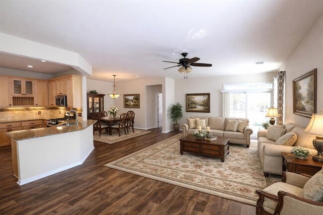 Photo - 235 Bonham Loop