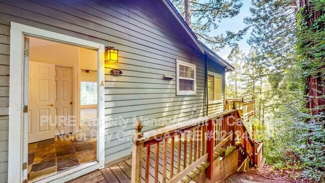 Photo - 17475 Summit Ave