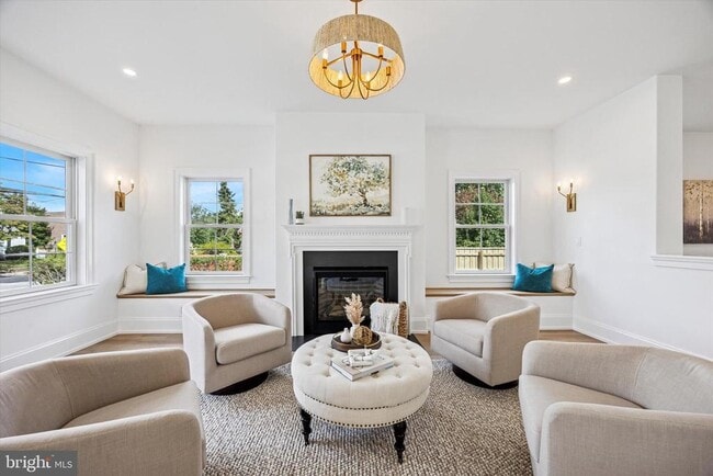 Photo - 412 E Jefferson St