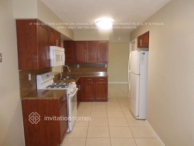 Photo - 2400 NW 85th Ave