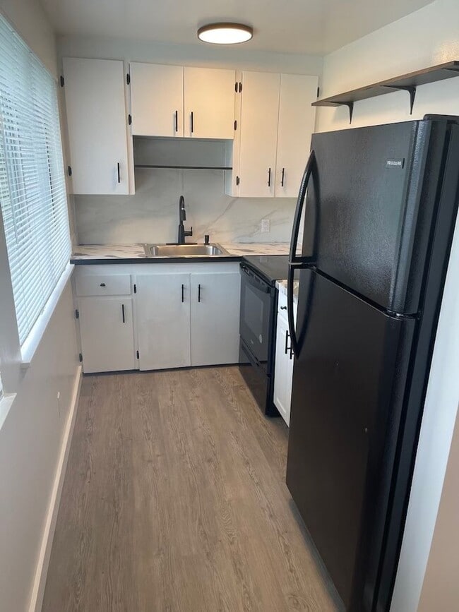 Photo - ? Move-In Special – $750 Off 1st Month’s R... Unit 2