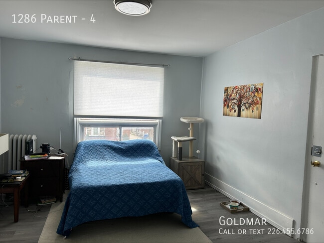 Photo - New listing off Ottawa St. Unité 4