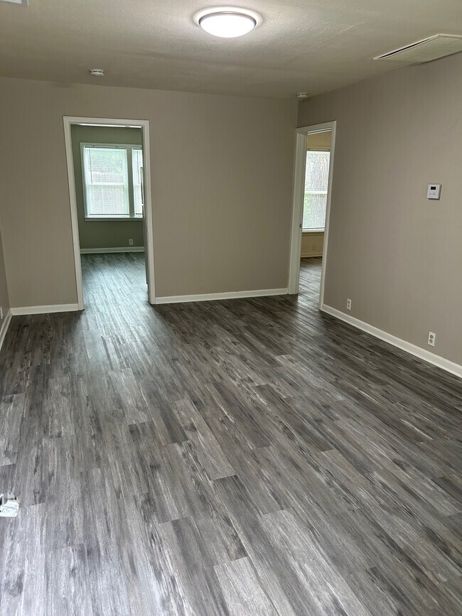 Photo - 509 Elm St Unit B