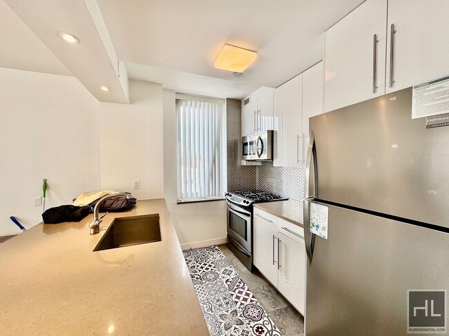Large 2 bed 2 bath with two private outdoo... - Large 2 bed 2 bath with two private outdoo... Apartamento Unidad 4B