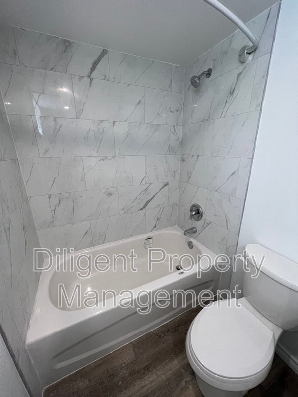 Photo - 786 Snelgrove Rd