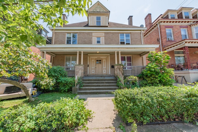 Photo - 5552 Black St Unit 2