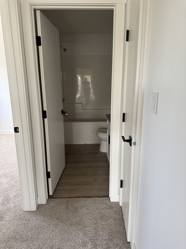 Photo - 9636-9160 160 St NW Unité 2