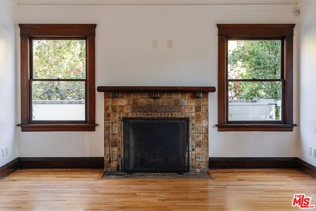 Photo - 2027 Canyon Dr