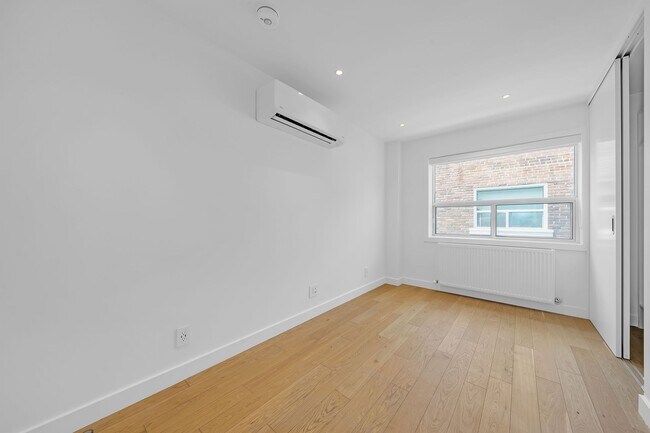 Photo - 28 Balmoral Ave. Unité 205