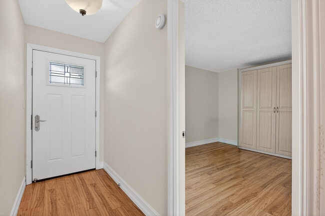 Photo - 1631 Riverview Rd Unit 504