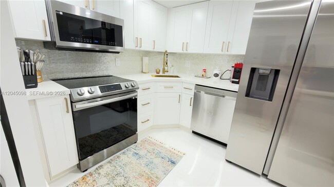 Photo - 2333 Brickell Ave Unit 614