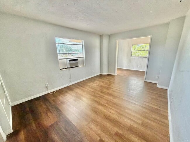 Photo - 1320 18th Ave S