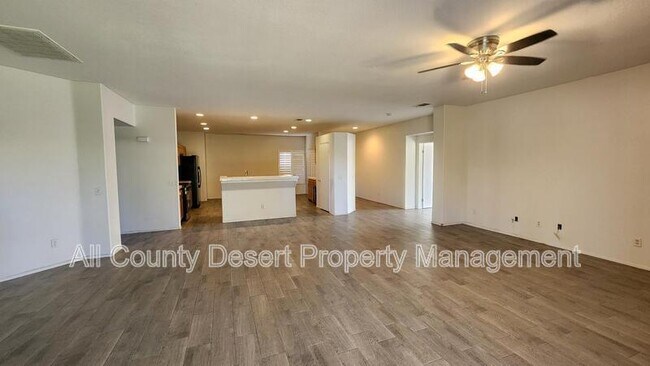 Photo - 41213 Mackenzie Lane