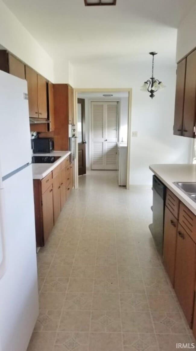 Photo - 408 W Leslie Ave