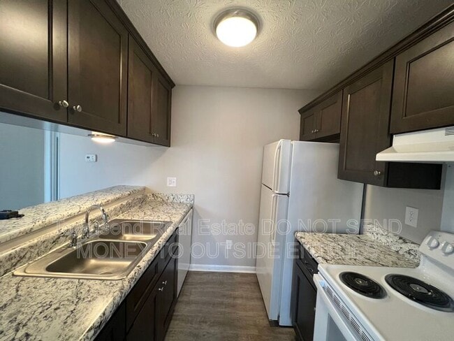 Photo - 1429 Ireland Dr