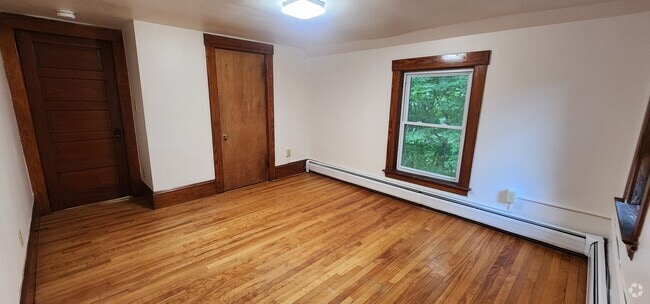 Building Photo - 27 Orient St Unit 2 Rental