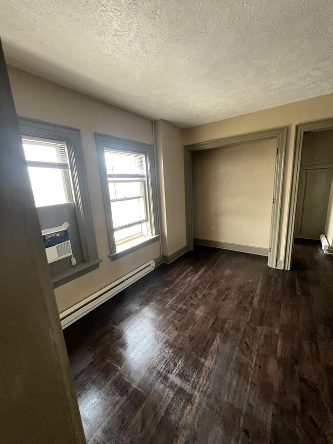 Photo - Biltwell Apartments