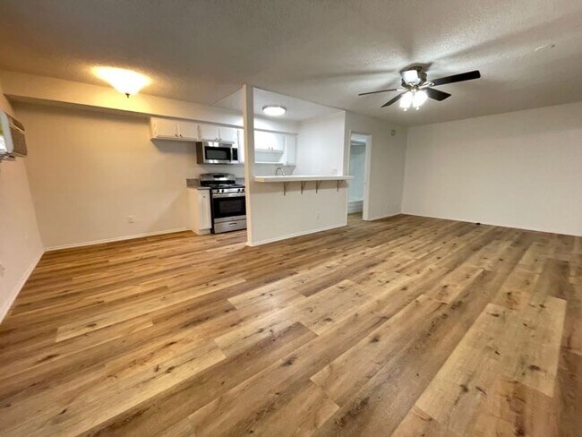 Photo - 5708 Tujunga Ave