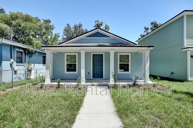 Building Photo - 1731 W 9th St Rental