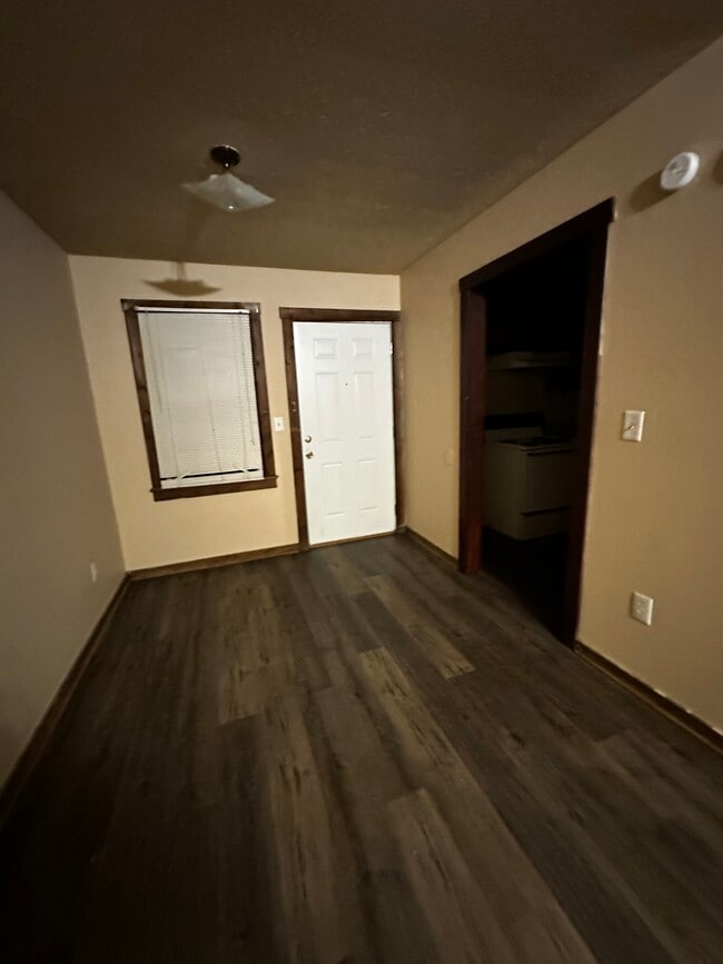 Photo - 89 Meadowgreen Dr Unit 11