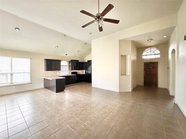 Photo - 25410 Saddlebrook Champion Way