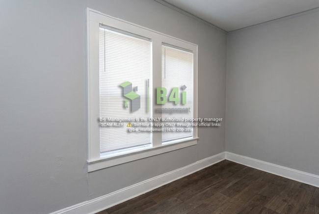 Photo - 409 Whitesville Rd