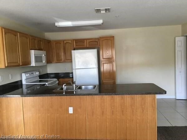 Photo - 1017 W Pleasant St